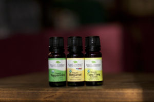 diffuser blends for the holidays - peppermint, bergamot, and ylang ylang